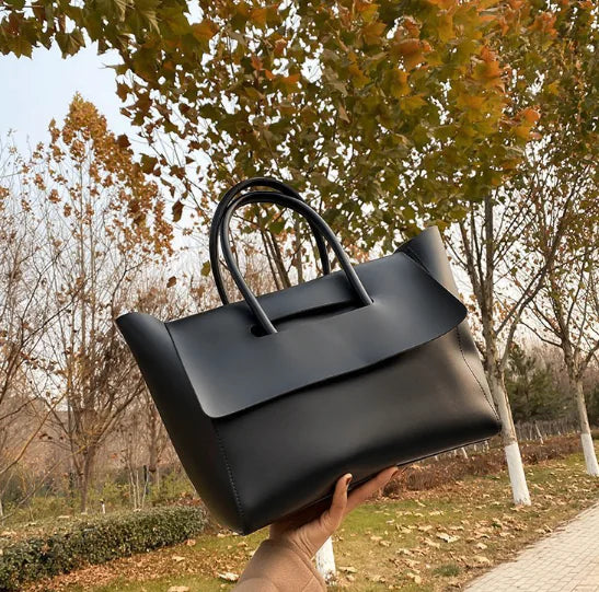 🔥 2025 New authentic designed Tote Bag