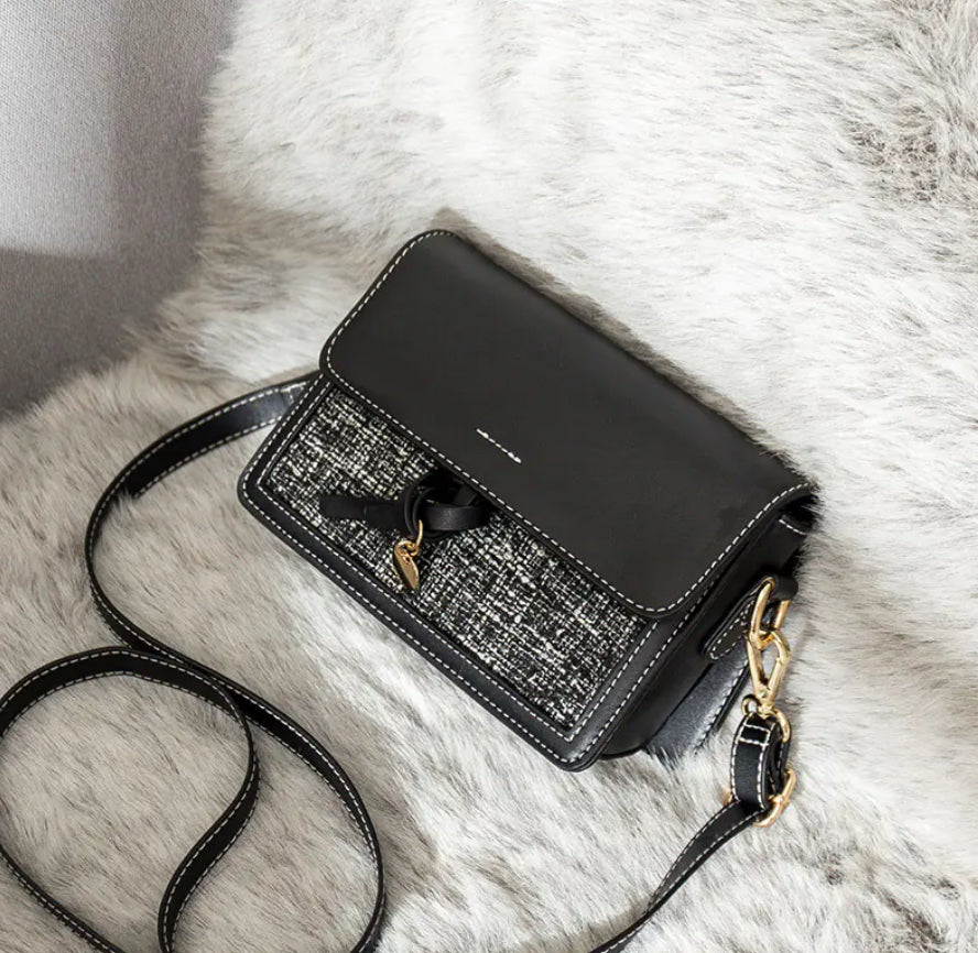 🔥 New Fashionable Women's and girls Shoulder Crossbody Bag (Vintage Style)