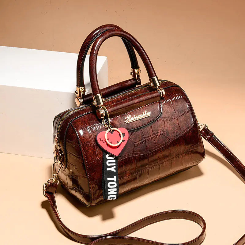New Fashionable Women's Crossbody Shoulder Bag (2025)