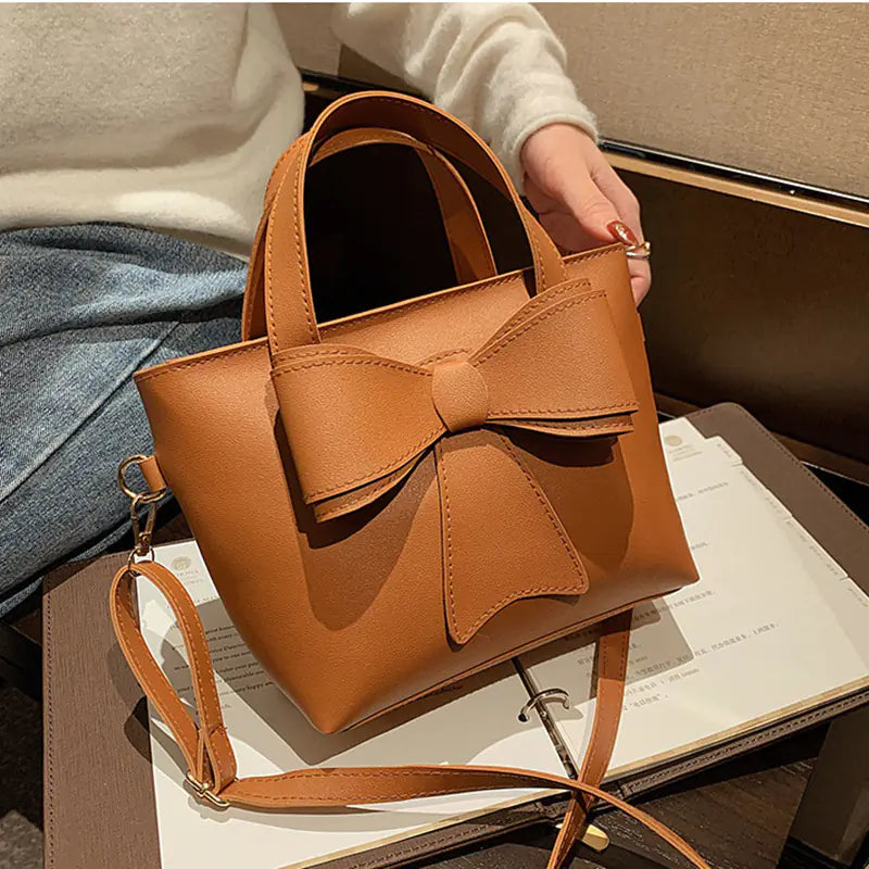 🔥 New Retro Women's Crossbody Bucket Bag with Bow Detail