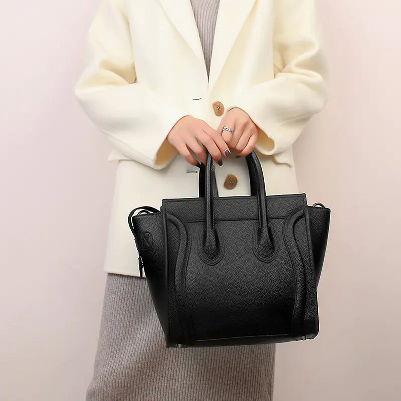 🔥 New 2025 design Fashionable Women's Tote Bag with Smile Design