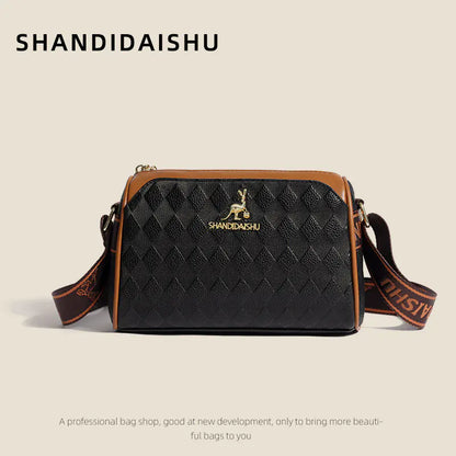 2025 Kangaroo design   Fashionable Shoulder Bag