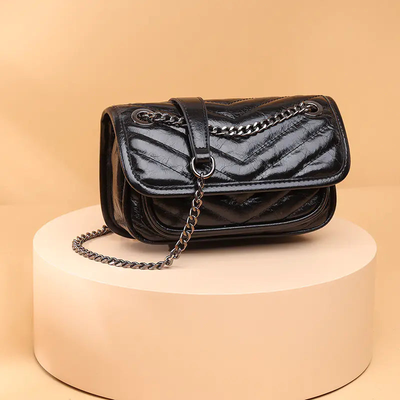 🔥 New 2025 Fashionable Women's Leather Shoulder Bag with Chain