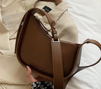 Cute fashionable women and girls Western Style Shoulder Messenger Bag tioandtiashop