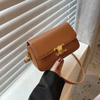 New pre-published Fashionable Vintage Square Shoulder Bag for girls and moms tioandtiashop