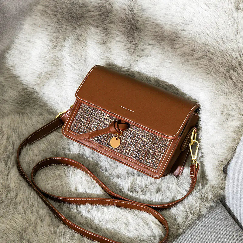 🔥 New Fashionable Women's and girls Shoulder Crossbody Bag (Vintage Style)