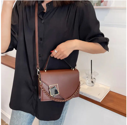 🔥 2025 Trendy Fashionable Women's Shoulder Bag