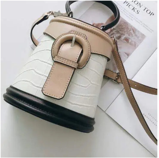 🔥 New Unique Fashionable Stone-Style Shoulder Bag for Unique Look