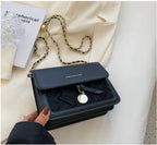 New Fashionable Women and girls Shoulder Crossbody Bag, Vintage Style. tioandtiashop