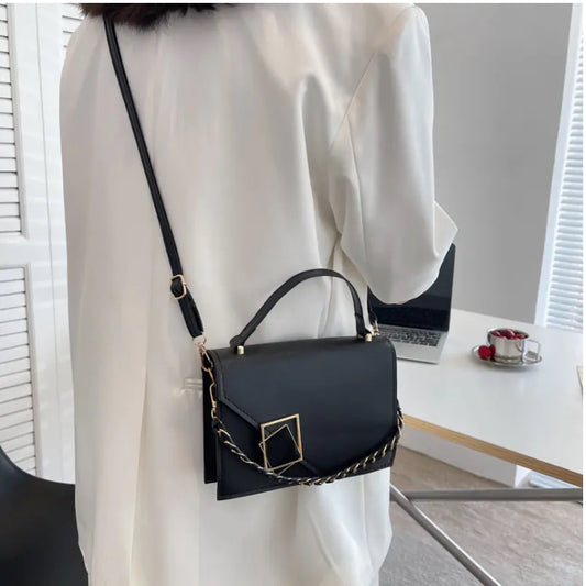 🔥 2025 Trendy Fashionable Women's Shoulder Bag