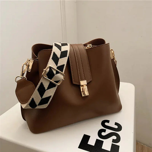 Luxury Black PU Leather Bucket Crossbody Handbag for girls & Women