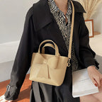New Retro Women's Crossbody Bucket Bag with Bow Detail tioandtiashop