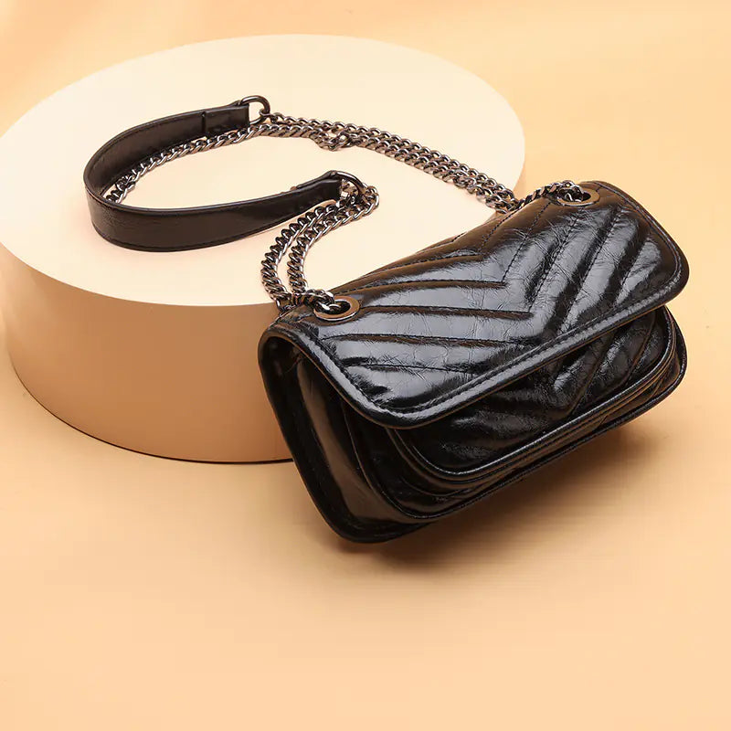 🔥 New 2025 Fashionable Women's Leather Shoulder Bag with Chain