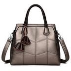 New Fashionable Large Capacity Shoulder Bag for women tioandtiashop
