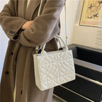 New Released Luxury Large Capacity Women's Shoulder Bag. tioandtiashop