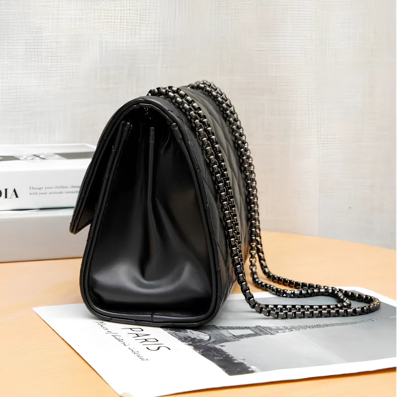 🔥 Luxury Fashionable Women's Crossbody Bag with Y Buckle Design