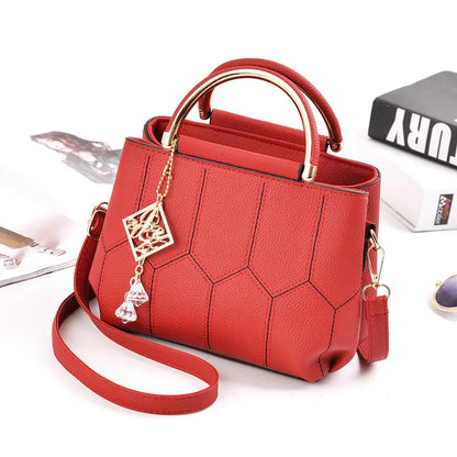 🔥 2025 New Sexy Fashionable Women's Embroidered Shoulder Bag