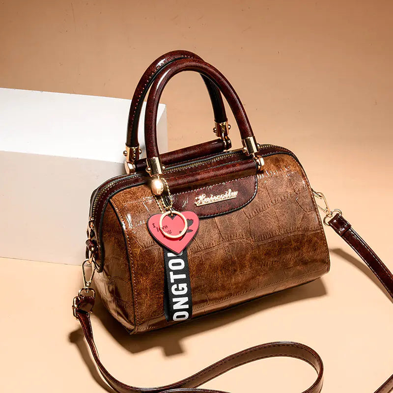 New Fashionable Women's Crossbody Shoulder Bag (2025)