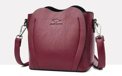 🔥New Fashionable Women's Heart-Shaped Shoulder Bucket Bag
