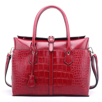 🔥 2025 Fashion Women's Crocodile Tote and Shoulder Bag