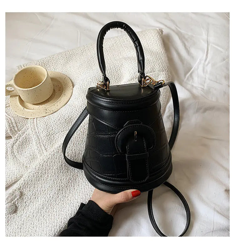 🔥 New Unique Fashionable Stone-Style Shoulder Bag for Unique Look