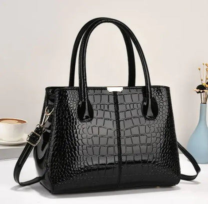 🔥 2025 Fashion Women's Crocodile Tote and Shoulder Bag